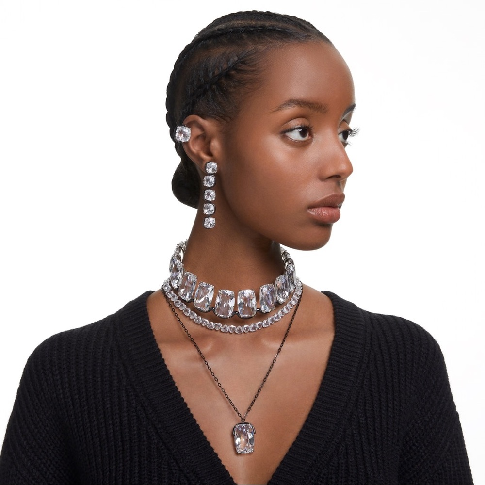 Swarovski Harmonia drop earrings, Cushion cut floating crystals, White - Picture 4 of 5